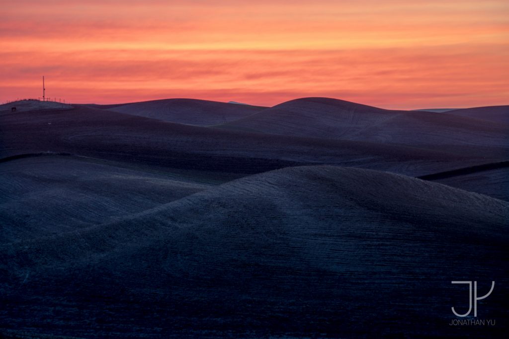 Early morning sunrise in Palouse, Washington.