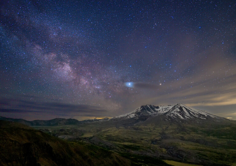 Capturing the Milky Way at Mount Saint Helens